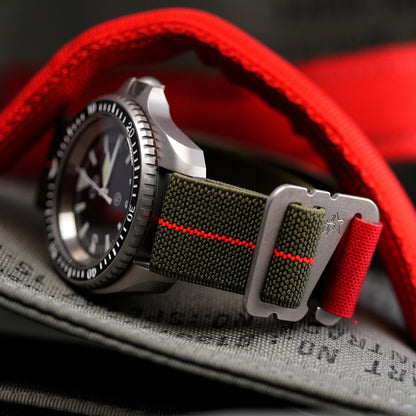 Grappleband Red Tab [Fixed Bar & Spring Bar Version]