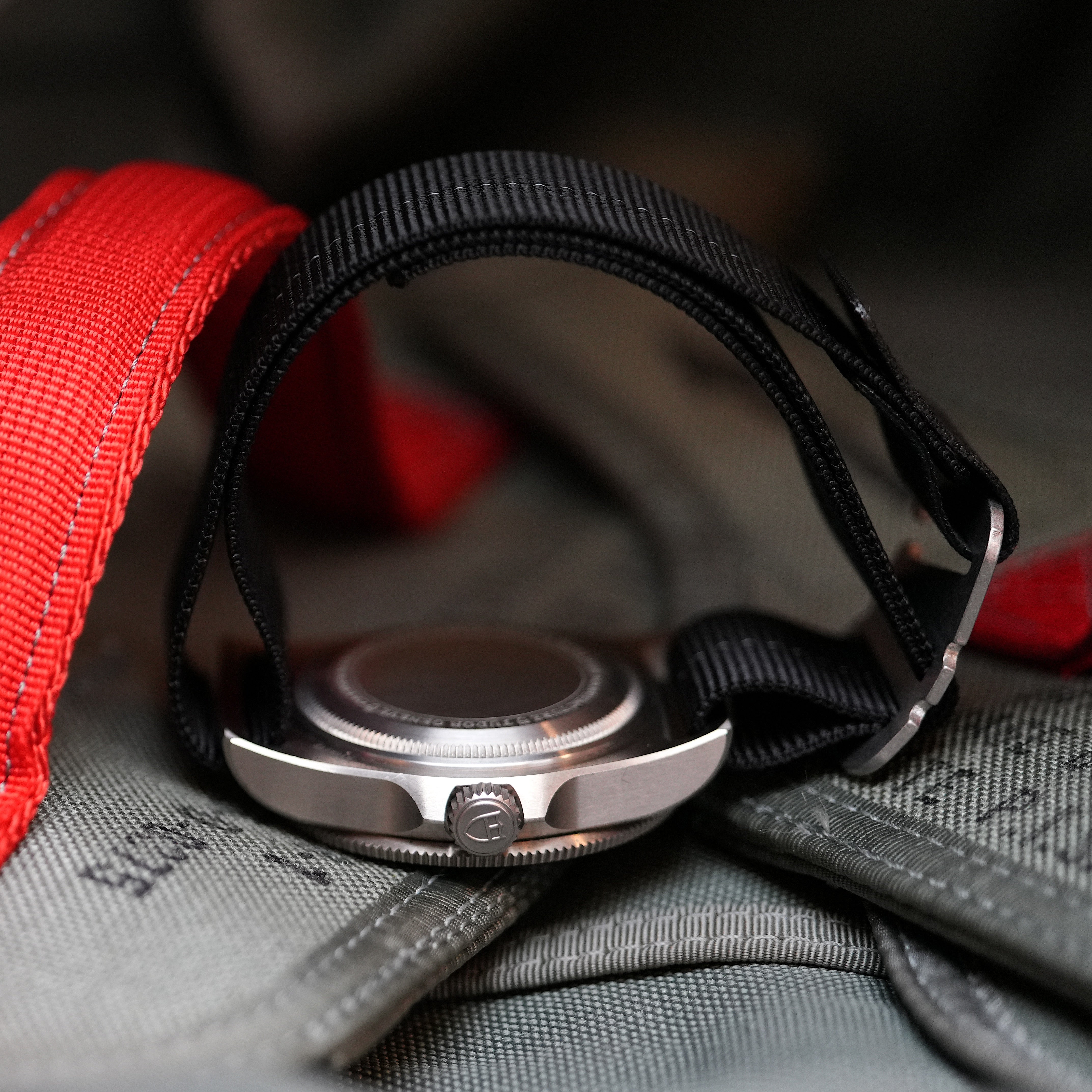 Grapplestrap Black [Fixed Bar & Spring Bar Compatible]