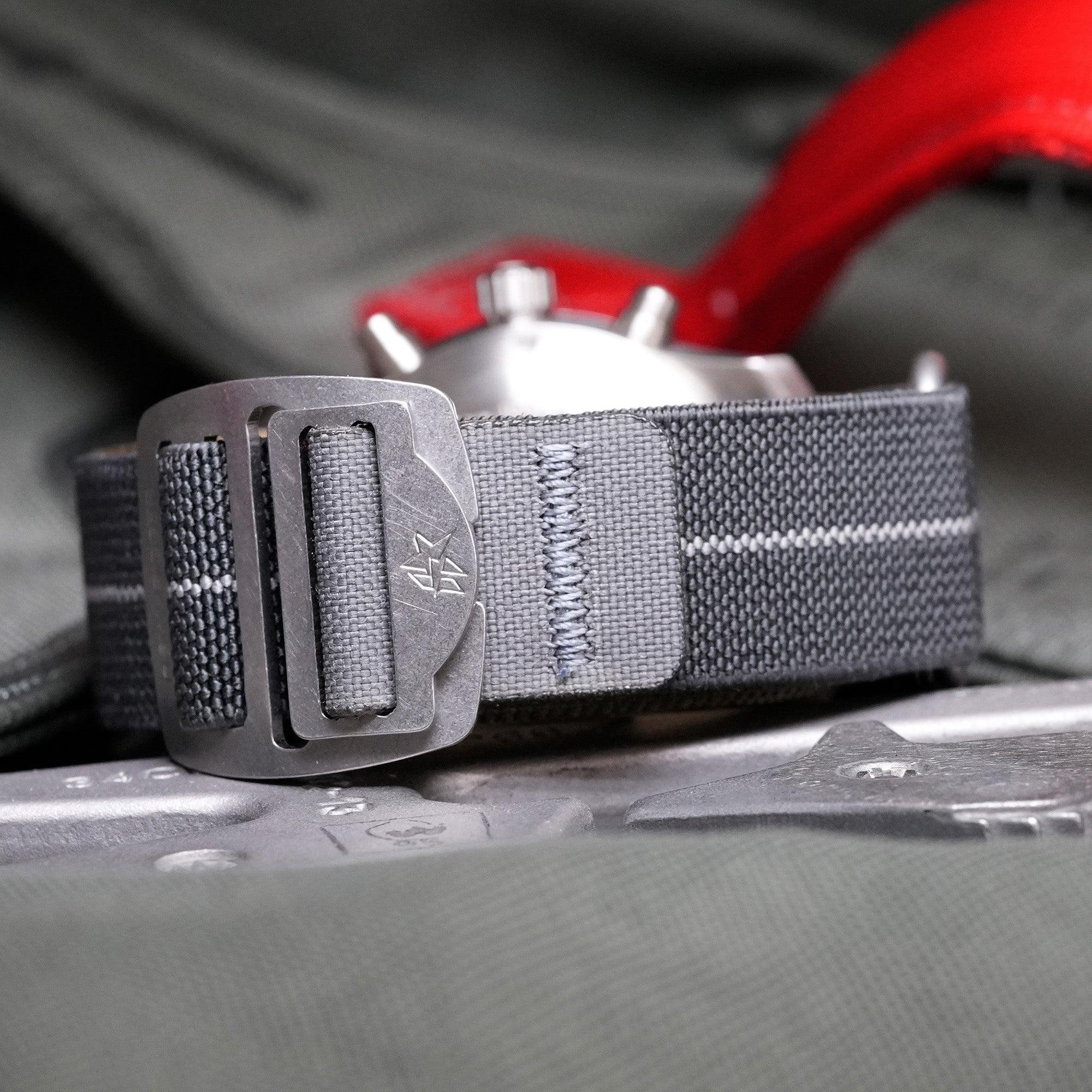 Riggerband M1 Charcoal/Grey [Spring Bar Compatible]
