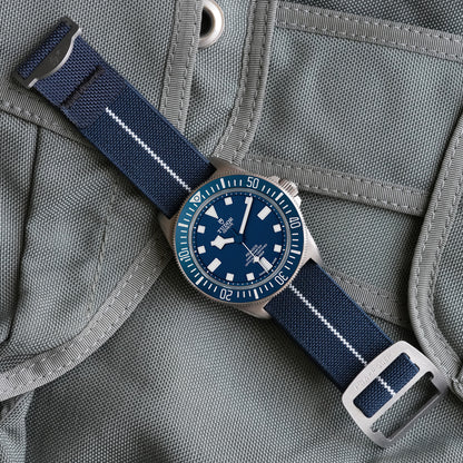Riggerband M2 Blue White [Fixed Bar & Spring Bar Compatible]